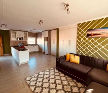 Newcastle Apartment | Mont Pelaan 48