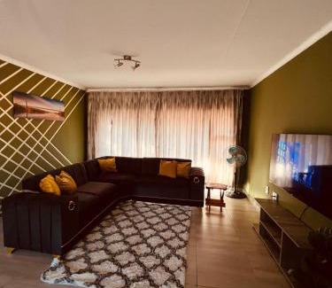 Newcastle Apartment | Mont Pelaan 48
