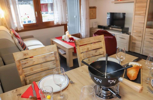 Zermatt Apartment | Nice apartment for 4 guests with WIFI, TV and terrace