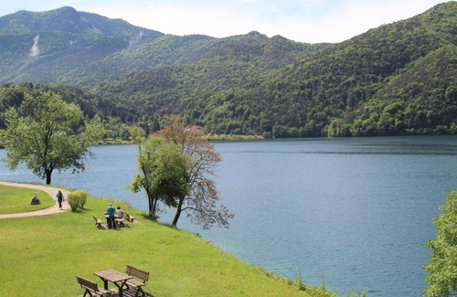 Molina di Ledro Apartment | Nice apartment for 4 guests with WIFI, TV, patio and pets allowed