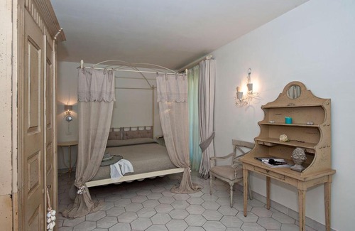 Chiesa Nuova Villa | Positano Villa Sleeps 12 Pool Air Con WiFi