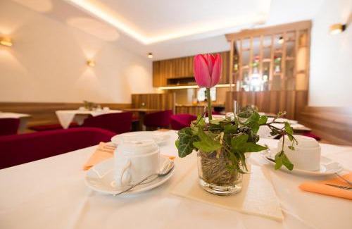 Caldaro Sulla Strada del Vino Apartment | Residence Sonneckhof