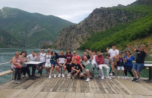 Shkoder County Hostel | Rozafa Ferry & Accommodation