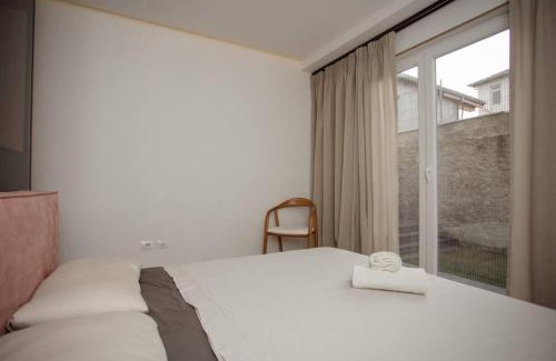 Shkoder Apartment | The Luxury Garden Apartment