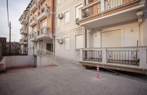 Shkoder Apartment | The Luxury Garden Apartment