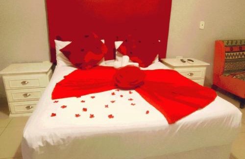 Newcastle House | Thembisiz Guesthouse