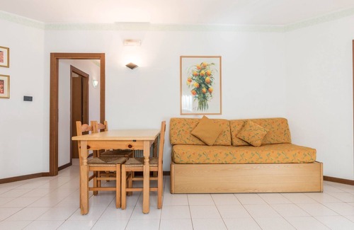 Ponte Arche Apartment | Three-room apartment, with balcony and free Wi-fi, parking available on site