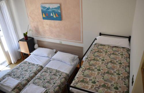 Torbole sul Garda Hotel | Villa Emma