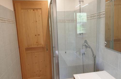 Ronzone Apartment | Villa Recla