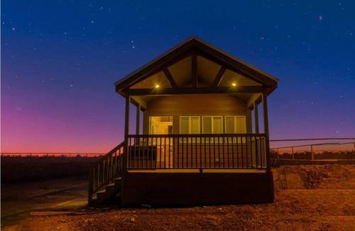 Valle Ski Chalet | 036 Tiny Home nr Grand Canyon South Rim Sleeps 8 - Full Kitchen