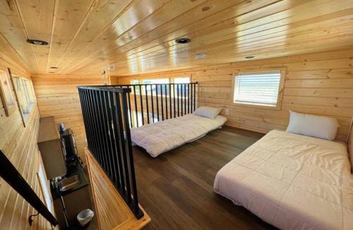 Valle Ski Chalet | 066 South Rim Grand Canyon Tiny Home Sleeps 8