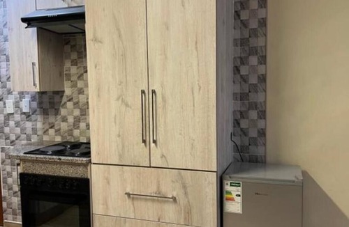 Newcastle Apartment | 08tree76nine7725