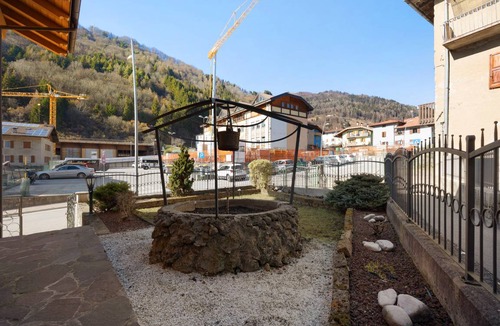 Roncone Apartment | 100 m² Apartment ∙ 2 bedrooms ∙ 4 guests