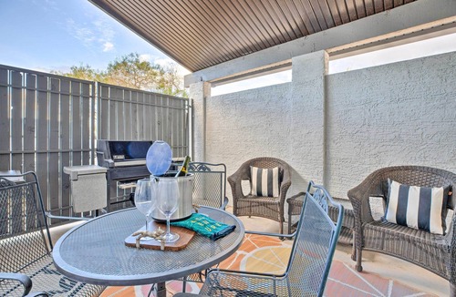 Laveen Village House | 11 Mi to Dtwn Phoenix! Mtn-View Retreat w/Hot Tub