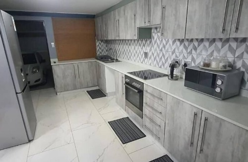 Berea Apartment | 11 on CROMPTON 786 overport