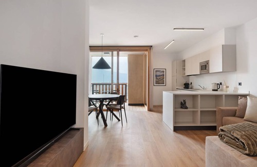 Laives Apartment | 119 m² Apartment ∙ 2 bedrooms ∙ 6 guests