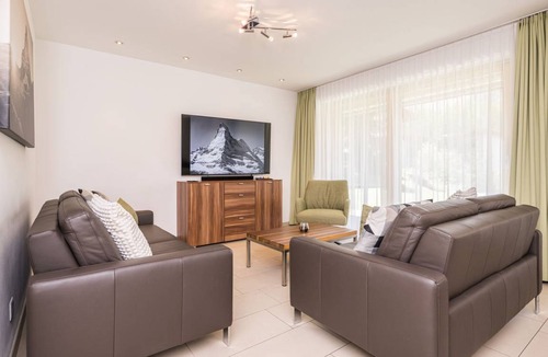 Zermatt Apartment | 120 m² Apartment ∙ 3 bedrooms ∙ 6 guests