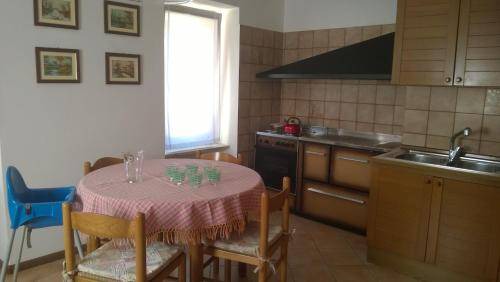 Cavedine House | 120 m² House ∙ 2 bedrooms ∙ 6 guests