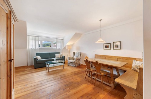 Appiano Sulla Strada del Vino Apartment | 125 m² Apartment ∙ 2 bedrooms ∙ 5 guests
