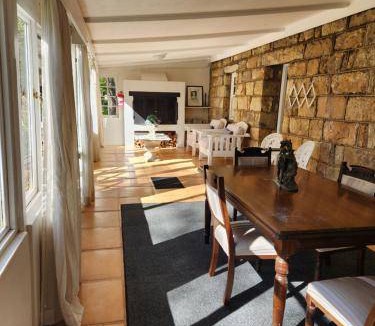 Elandskop House | 1455 m² Farmhouse ∙ 10 bedrooms ∙ 12 guests