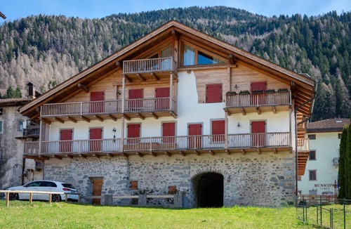 Bocenago Apartment | 150 m² Apartment ∙ 3 bedrooms ∙ 6 guests