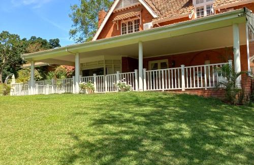 Kloof Bed & Breakfast | 18 Pioneer BnB