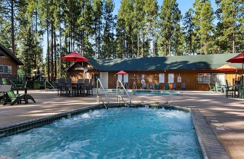 Pinetop Condo | 1br Rustic Cabin in White Mountains of AZ