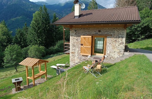 Prade Ski Chalet | 2 Bedroom Chalet in CANAL SAN BOVO