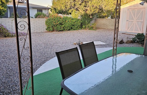 East Mesa House | 2 Bedroom home in Sun filled Mesa Az. 55+ Community, with many amenities close