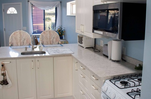 Duffy Cottage | 2-bedroom independant cottage in mid-Tucson, near Rincon HS, TMC and St. Josephs
