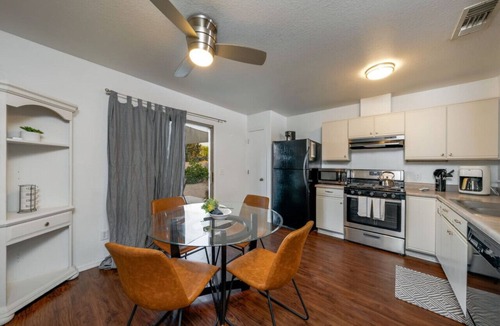 Tucson House | 2 Homes/7 BR 4 BA Total/Teams at KINO, ideal