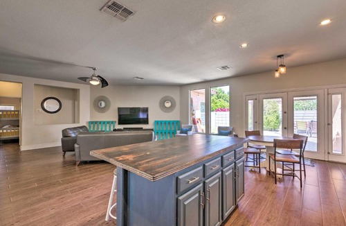 South Mountain House | 2 Mi to South Mtn Park! Snowbird Retreat w/Patio