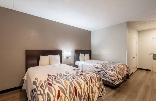 Cortaro Hotel | 2 Spacious Family Rooms Near Tucson Attractions – Kids Stay Free & Comfortable