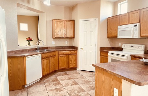 Presidio De La Luna House | 2 Story, 4 Bedroom, 2.5 Bathroom Home in Sahuarita.