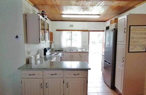 Cathkin Park House | 200 m² House ∙ 4 bedrooms ∙ 8 guests