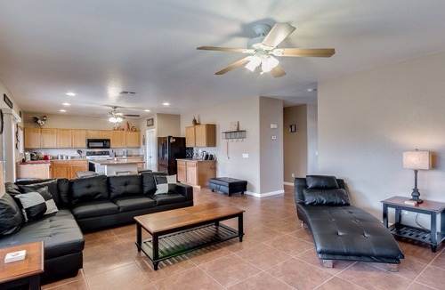 San Tan Valley House | 2025 SEASON JUST OPENED. INQUIRE WITHIN DISCOUNT AVAILABLE. Min 30 day stay