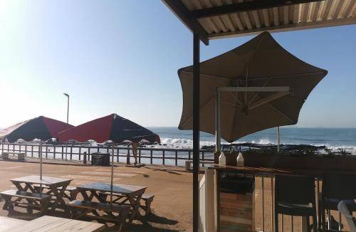Umdloti Apartment | 220 m² Apartment ∙ 3 bedrooms ∙ 6 guests