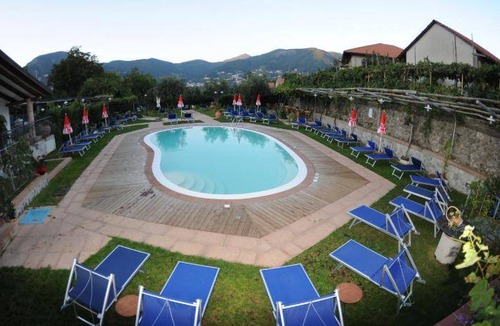 Bomerano House | 23 m² House ∙ 127 guests