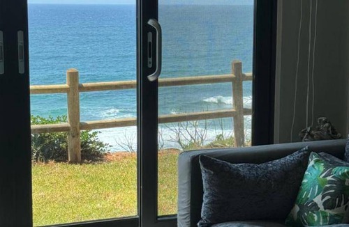 Sheffield Beach House | 250 m² House ∙ 3 bedrooms ∙ 6 guests