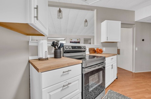 Chandler House | 2BR Sun Lakes AZ Home near golf and pools!