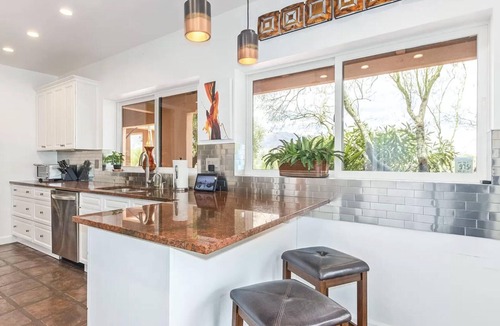 Catalina Foothills Estates House | 3-Bed, 3-Bath Tucson Home: Spacious, Sunny, Outdoor Living in Catalina Foothills