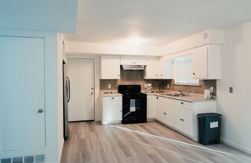 Tucson House | 3 Bedroom Retreat, 5 Min to AFB, Relaxing backyard!