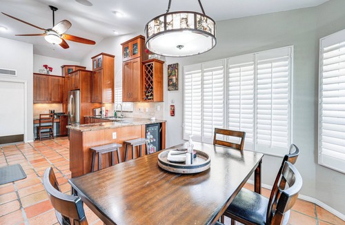 Templeton Manor House | 3 Mi to Dtwn: Home w/Heated Pool in Gilbert