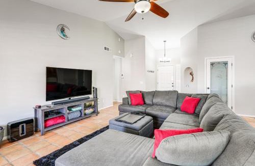 Templeton Manor House | 3 Mi to Dtwn: Home w/Heated Pool in Gilbert