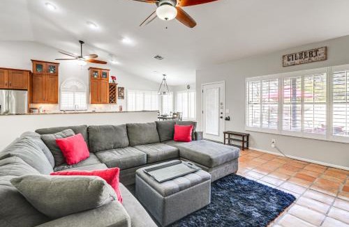 Templeton Manor House | 3 Mi to Dtwn: Home w/Heated Pool in Gilbert