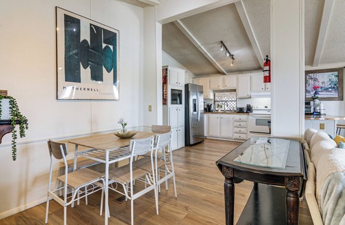 Greenehaven House | 3 Mi to Lake Powell! Desert Escape w/Valley Views