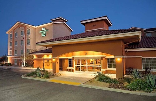 Yuma Hotel | 3-Star Hotel ∙ Homewood Suites by Hilton Yuma
