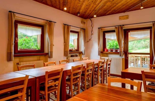 Giustino Ski Chalet | 300 m² Chalet ∙ 8 bedrooms ∙ 21 guests