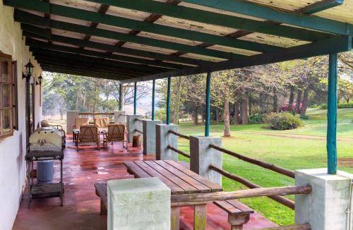 uMngeni House | 313 m² Farmhouse ∙ 3 bedrooms ∙ 6 guests