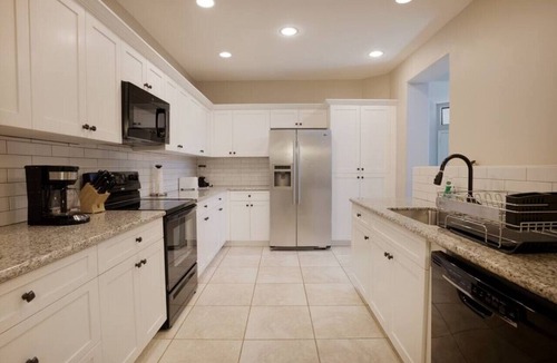 Mesa Villa | 3422 e university 20 · Fantastic 2 Bed Townhome in Central Mesa